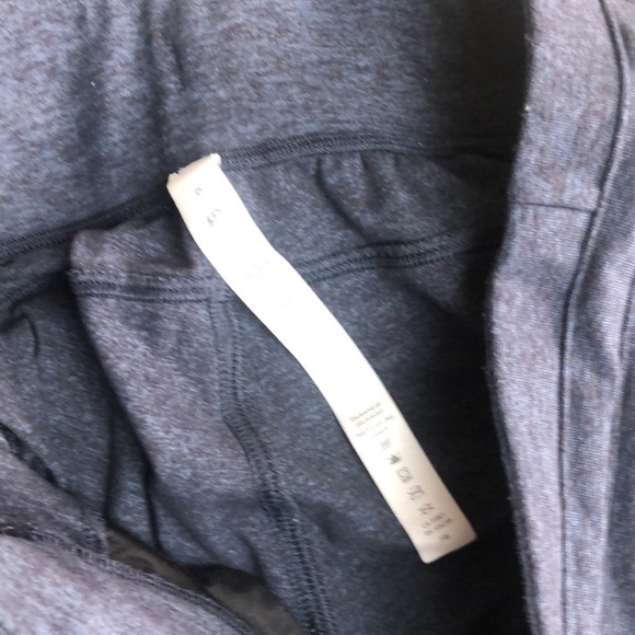 Lululemon Ready To Rulu Pant *Updated 25"
Heathered True Navy / Black - Picture 12 of 12